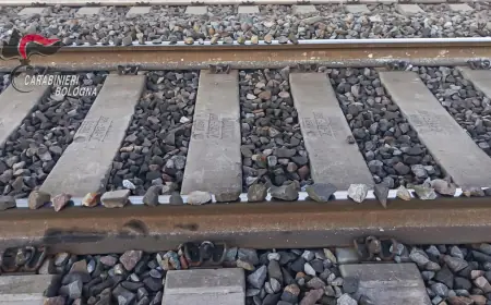 Sui: Arrest Near Bologna After Stones on Tracks Force Regional Train to Stop