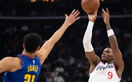 Derrick Jones Jr. and a late-game foul that shaped a one-point Clippers win — who felt the swing