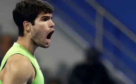 Carlos Alcaraz Defeats Karen Khachanov to Reach Qatar Open Semi-Finals