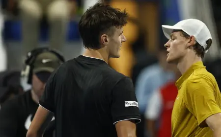 Arthur Fils Dominates Jiri Lehecka to Reach Doha ATP 500 Semifinals and Will Face Jakub Mensik