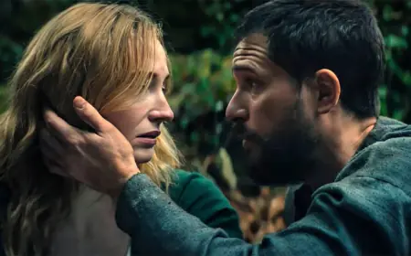 Kit Harington, Sophie Turner React Humorously to Kiss in ‘The Dreadful’ Scene