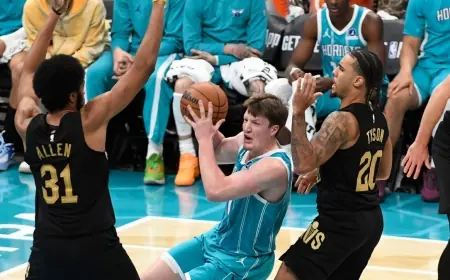 Cleveland Cavaliers Chasing Seventh-Straight Win in Trip to Charlotte Hornets; cleveland cavaliers Seek 7th