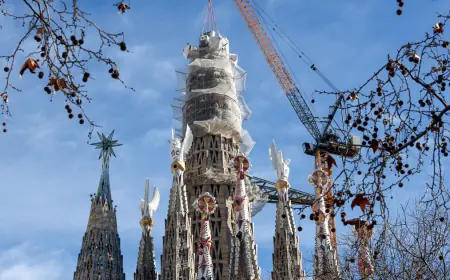 Barcelona's Sagrada Familia reaches its maximum height after more than 140 years