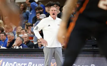 Cincinnati Vs Kansas preview: Bearcats' defense will test Jayhawks