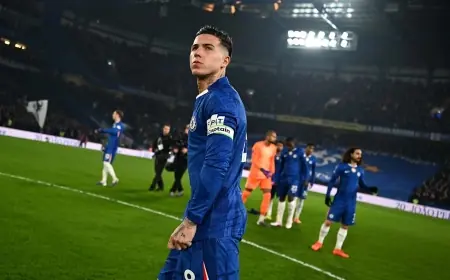 Tarjeta Roja hands Burnley a stoppage‑time draw at Stamford Bridge