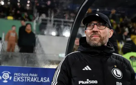 Lineup Announced: Legia Warsaw Faces Wisła Płock in Tactical Overhaul!