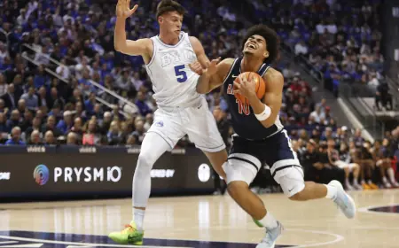 Koa Peat sidelined for at least two games as Arizona reshuffles rotation