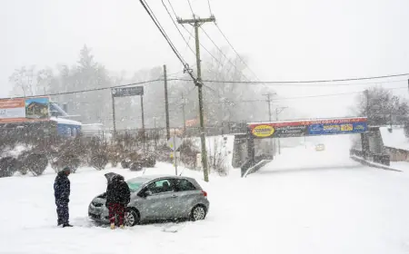 Blizzard warning NYC issued as powerful Sunday–Monday storm targets the metro