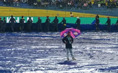 T20 Cricket World Cup: Pakistan v New Zealand abandoned as heavy rain washes out Colombo Super 8s match