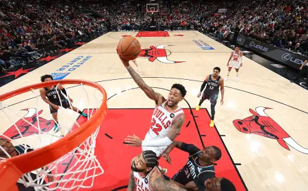 Anfernee Simons exits with left wrist injury, won’t return vs. Pistons