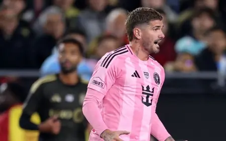 David Martínez opens scoring as LAFC upends Inter Miami in Coliseum opener