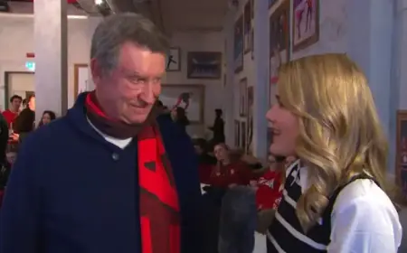 Wayne Gretzky Praises Canada’s Women in Olympic Hockey Achievements