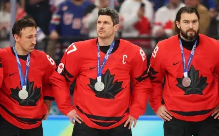 Sidney Crosby out for Olympic gold medal game; sidney crosby not in Canada's lineup