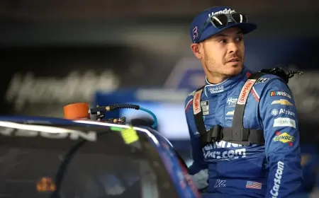 Kyle Larson Loses Favorite Tag as Denny Hamlin Moves Ahead in 2026 Odds