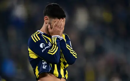 Late Twist Sees Fenerbahçe Held 1-1 by Kasımpaşa in Kadıköy