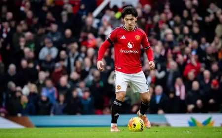 Lisandro Martinez ruled out of Everton trip as calf injury forces late change