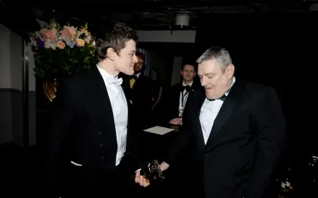 Jamie Foxx and Wendell Pierce criticise BAFTAs N-word outburst as jamie foxx comments