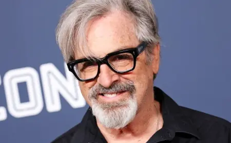 Robert Carradine Cause of Death: Revenge of the Nerds and Lizzie McGuire Star Dies at 71