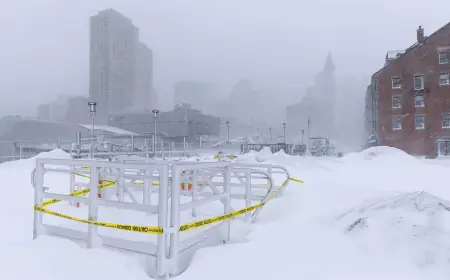 Eversource Outage Map, Massachusetts Travel Ban and Boston Weather: Snow Storm Triggers State of Emergency