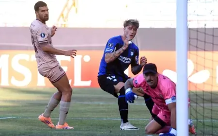 Huachipato faces uphill task in Copa Libertadores after 2-0 first-half deficit to Carabobo