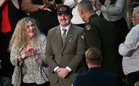 Purple Heart Awarded to Injured Guardsman at State of the Union