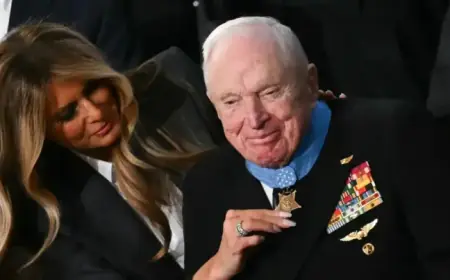 Trump to Honor Centenarian Veteran in State of the Union Address