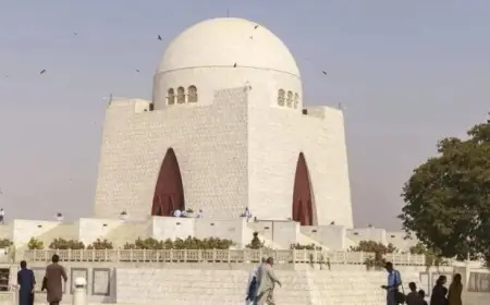 Karachi Sehri Time Today: 7th Ramadan, February 25, 2026