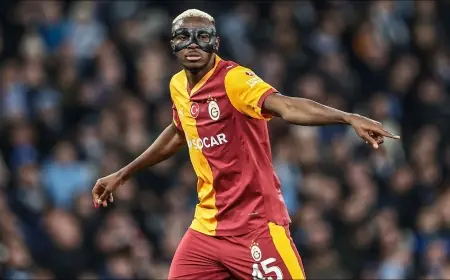 Benni McCarthy says Afcon schedule led Manchester United to rule out Osimhen