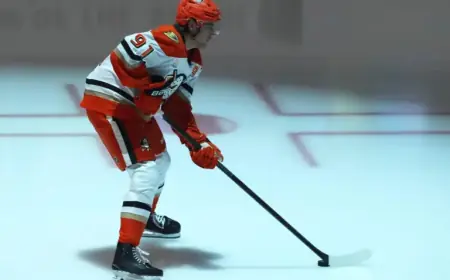 Mikael Granlund Sidelined vs. Oilers; Leo Carlsson Set for Return