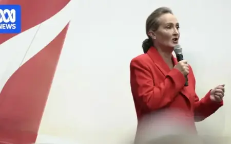 Qantas Shares Plunge Over 6% Following First-Half Profit Report