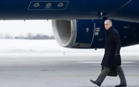 Carney Embarks on International Trade Mission, Begins with India