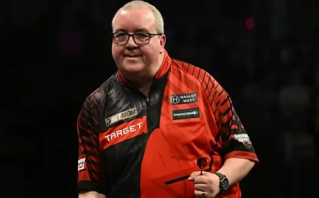 Premier League Darts Table: Stephen Bunting silences doubters with Night Four win in Belfast