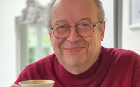 Rob Grant: rob grant, Red Dwarf co-creator, dies aged 70