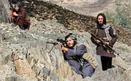 Pakistan strikes Afghanistan as pakistan conflict escalates