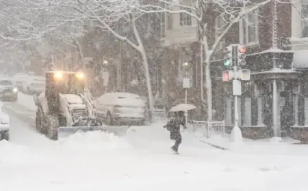 East Coast Power Outage Affects Over 500,000 Customers – The New York Times