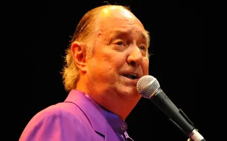 Neil Sedaka Hospitalized in Los Angeles as Immediate Health Details Remain Unclear