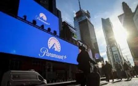 Paramount’s $2.8 Billion Breakup Fee Draws renewed focus on Netflix Stock