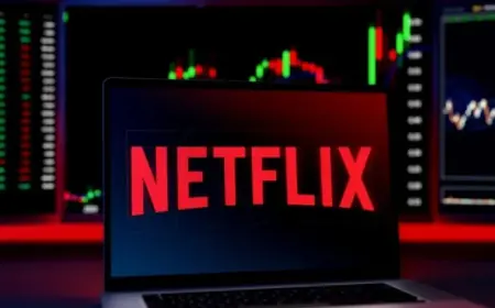 Netflix Stock Jumps as Paramount Warner Bros Deal Reshapes Streaming, Lifting Focus on WBD Stock and Paramount Stock