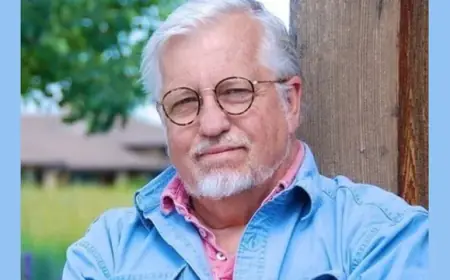 Dan Simmons, Author of Hyperion, Dies at 77 After Stroke