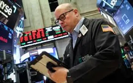 Inflation Surprise Sends Dow Down 521 Points as AI Worries Spark Broad Sell-Off