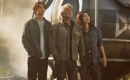 Wyatt Russell among the human performances that lift Monarch Season 2