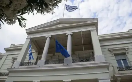 Greece Urges Citizens to Avoid Travel to Iran, Israel, Palestinian Areas