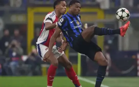 Denzel Dumfries Seeks Premier League Transfer