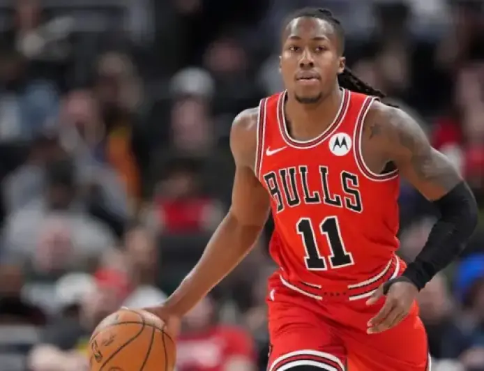 Timberwolves Acquire Bulls Guard Ayo Dosunmu in Trade