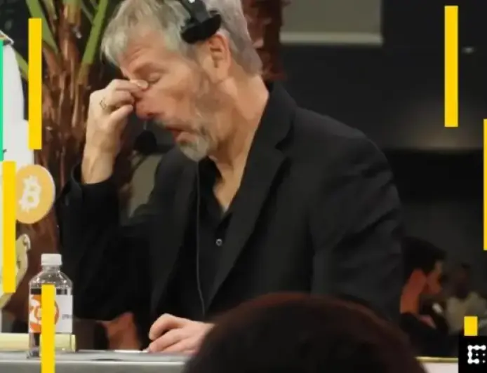 Strategy Records $6.5 Billion BTC Loss, Still Trades Above Asset Value