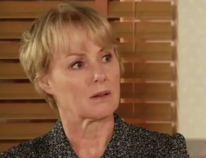 Fans Astonished as Coronation Street’s Sally Reveals Real Age