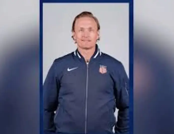 usa womens hockey coach John Wroblewski’s imprint grows as U.S. women two wins from Olympic gold