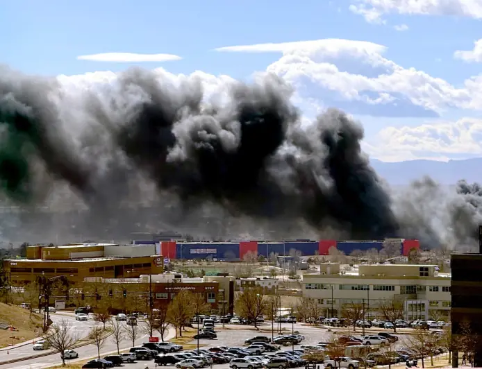 Thornton Fire forces evacuations near 84th Avenue and Huron as I-25 shuts down under thick black smoke