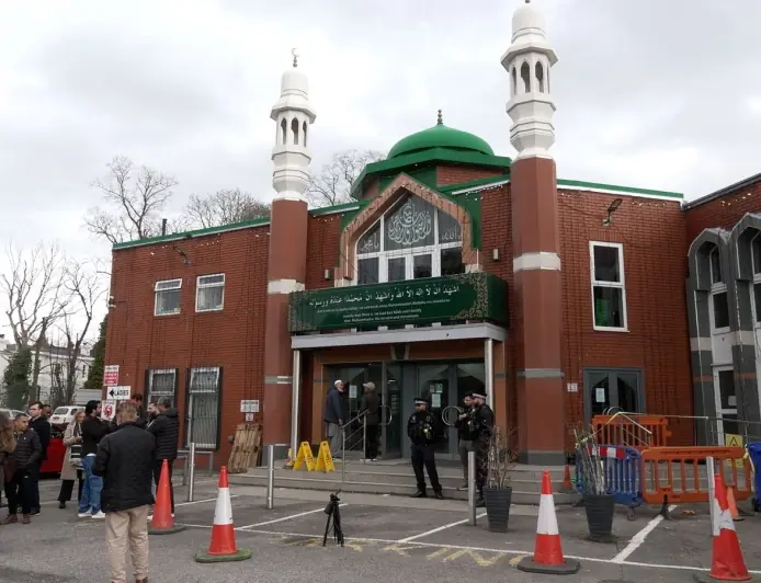 Manchester Central Mosque incident: man arrested after 'axe carried into mosque' at manchester central mosque