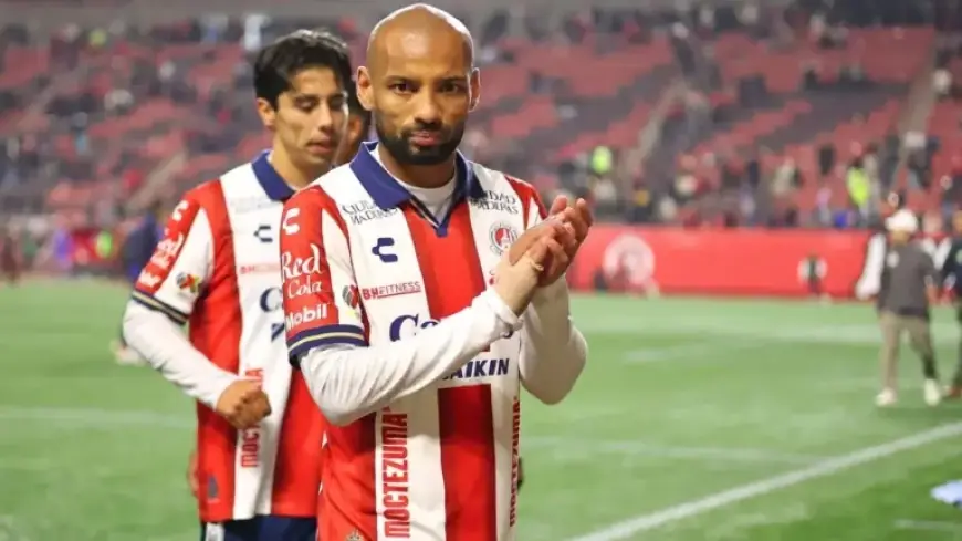 Joao Pedro and Salles-Lamonge Praise Chivas’ Exceptional Playstyle